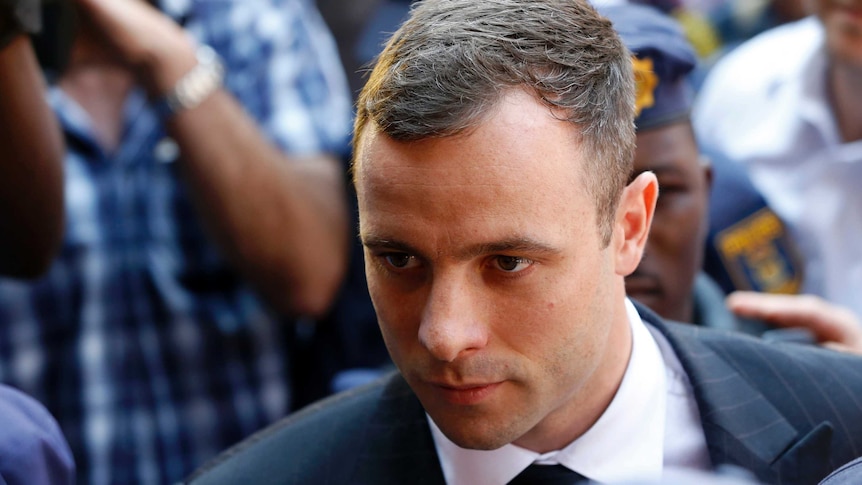 Oscar Pistorius arrives on first day of sentencing