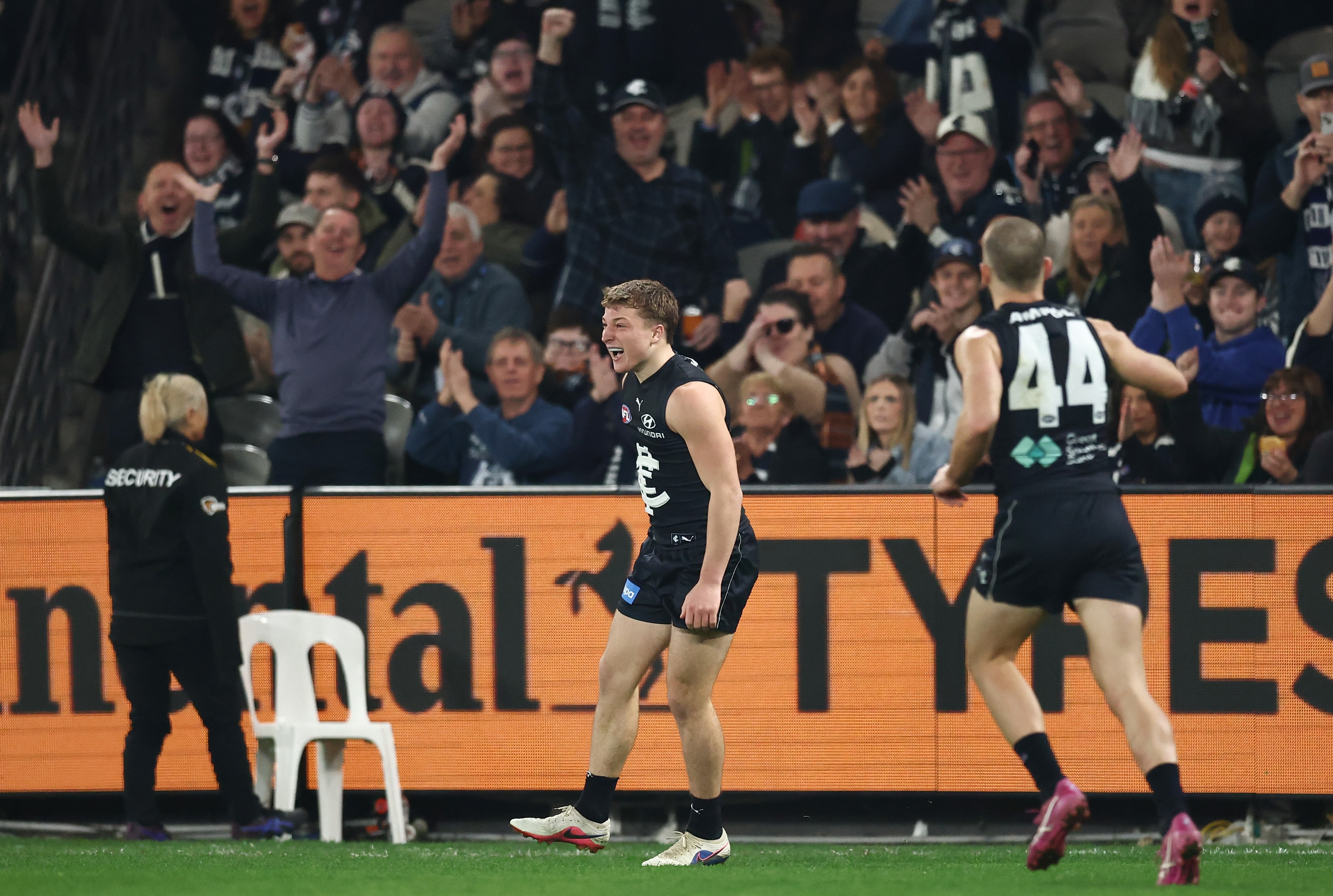 Live: Brilliant Talor Byrne goal sends Carlton well clear ahead of Showdown 60