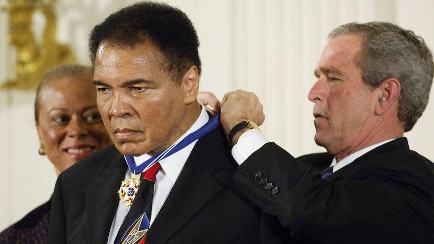 Muhammad Ali receives honour