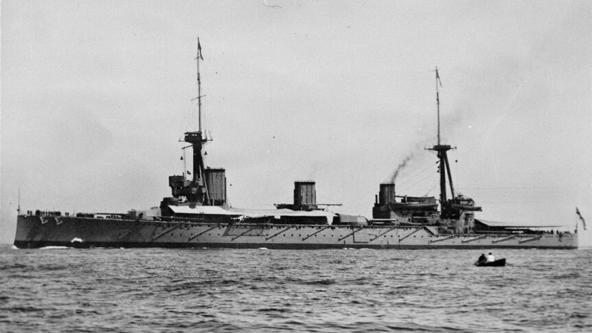 HMAS Australia I enters Sydney Harbour in 1913
