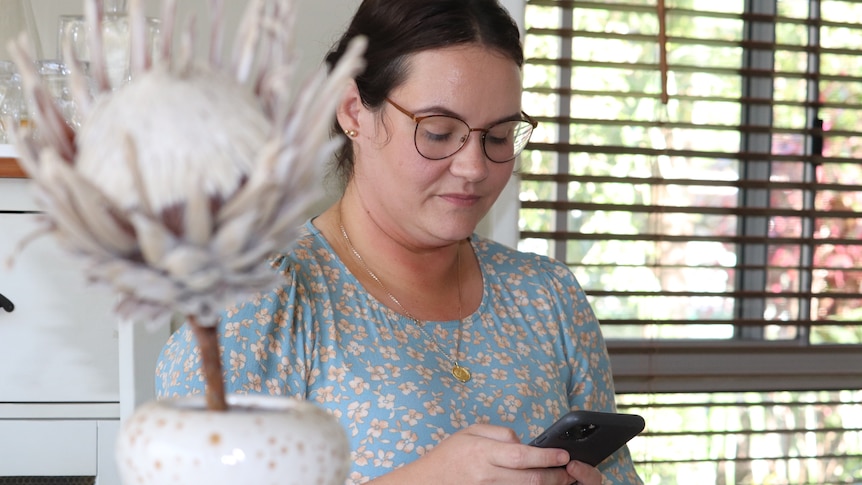 Stephanie Bayliss on phone