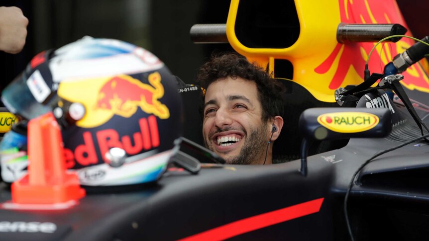 F1: Daniel Ricciardo qualifies fourth in Bahrain Grand Prix, looks to ...