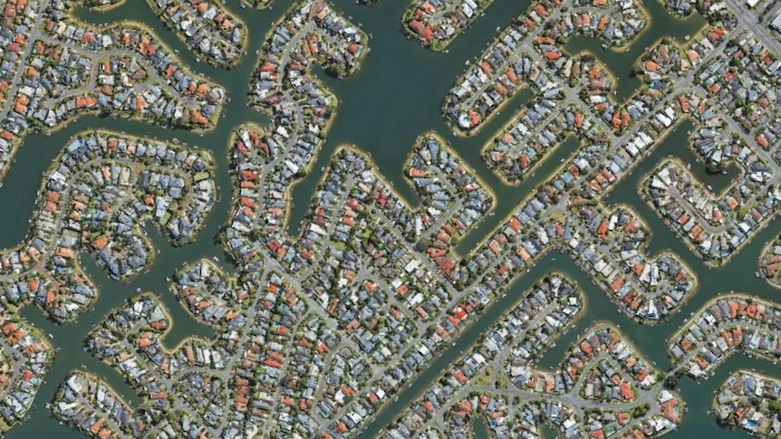 Hundreds of houses on the Gold Coast from above