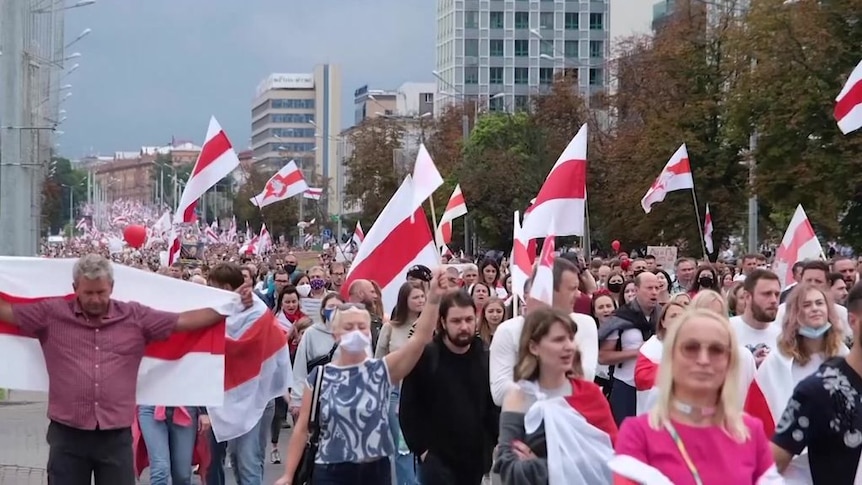 Odtwórz wideo.  Czas trwania: 47 sekund