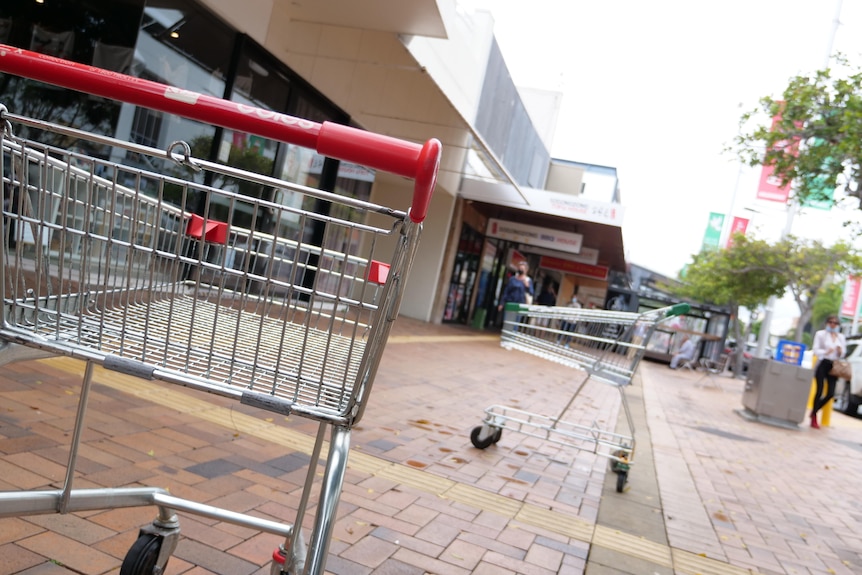 trolley on street