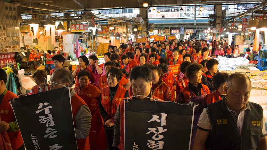 Vendors protest at the Noryangjin fish market