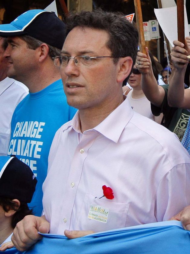 13 Labor candidates potentially ineligible to stand: Liberals - ABC News