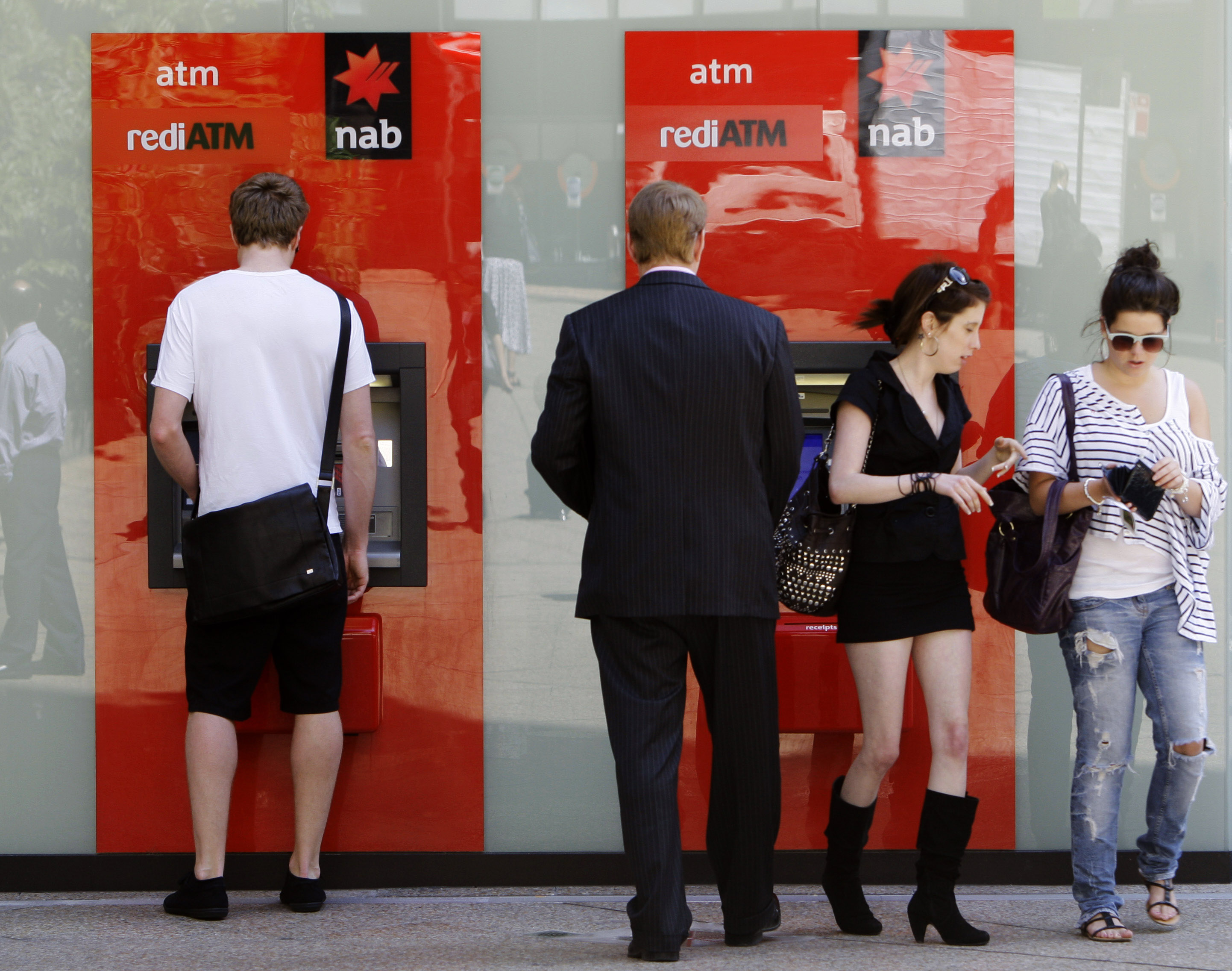 Living costs rise for all but some hit harder, new ABS data finds