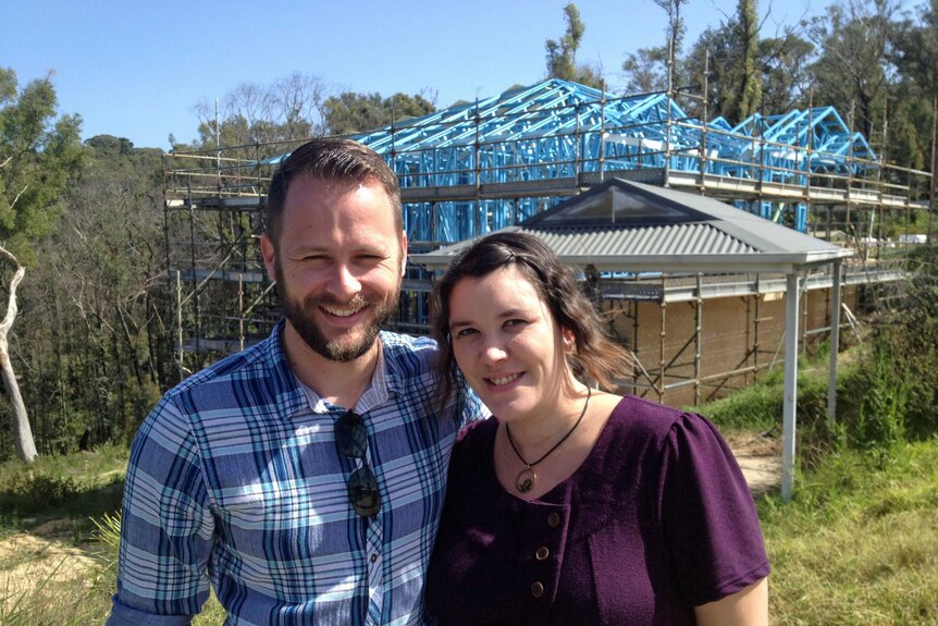 Blue Mountains bushfire anniversary: Brett and Leila Thomson