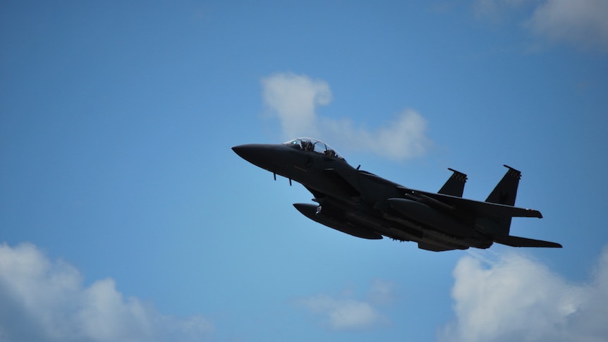 Air war games noise shakes up Top End