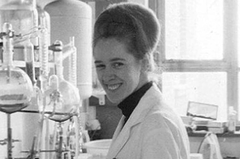 Jean Purdy in a lab.