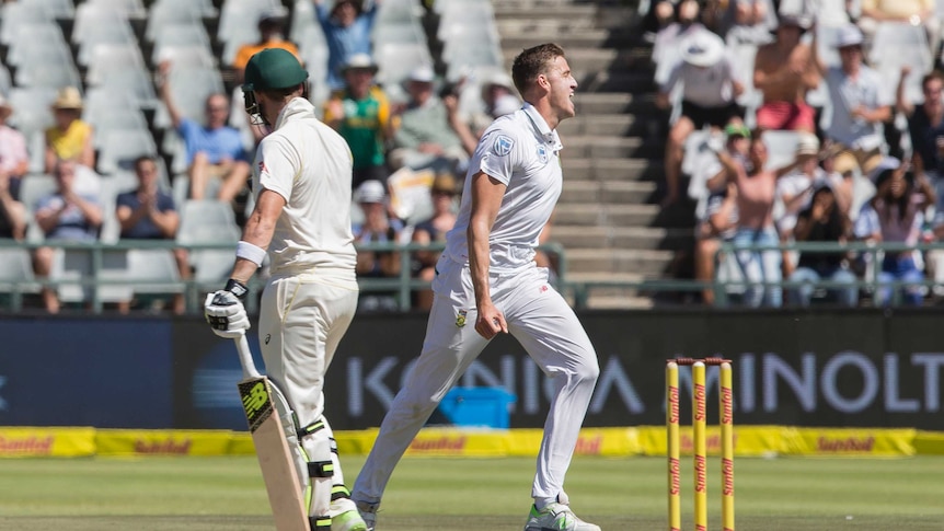 Morne Morkel celebrates the wicket of Steve Smith.