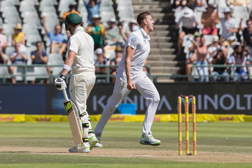 Morne Morkel celebrates the wicket of Steve Smith.