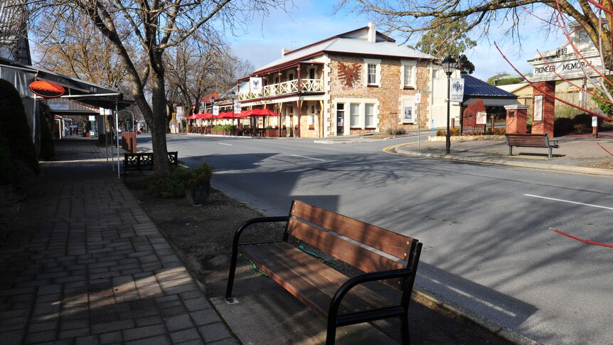 The empty main street of Hahndorf.