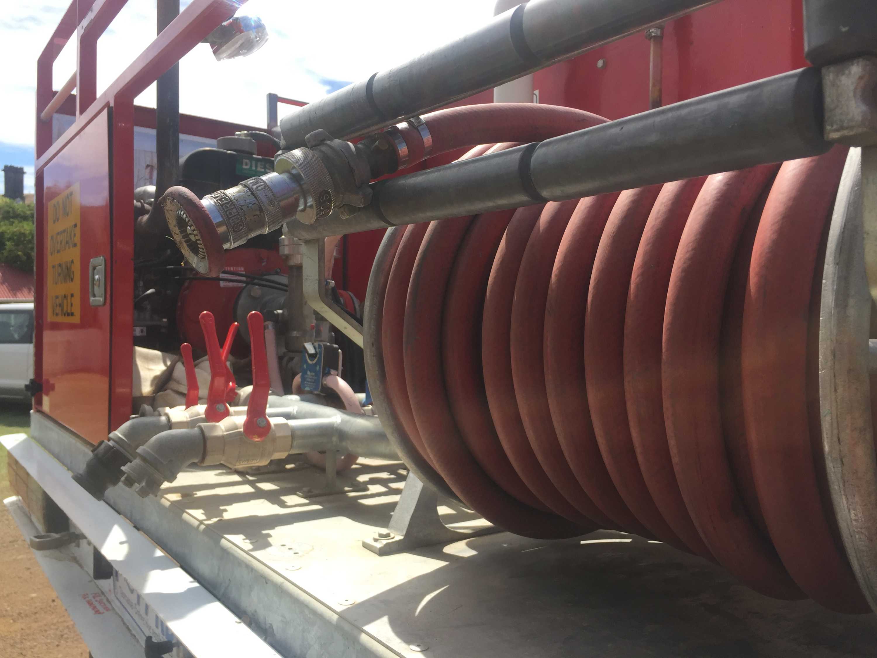 Five Bothwell farmers buy second-hand fire engines, TFS applauds their ...