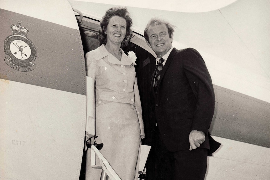 Doug and Margot Anthony board an RAAF HS748 VIP aircraft to begin campaigning in 1972.