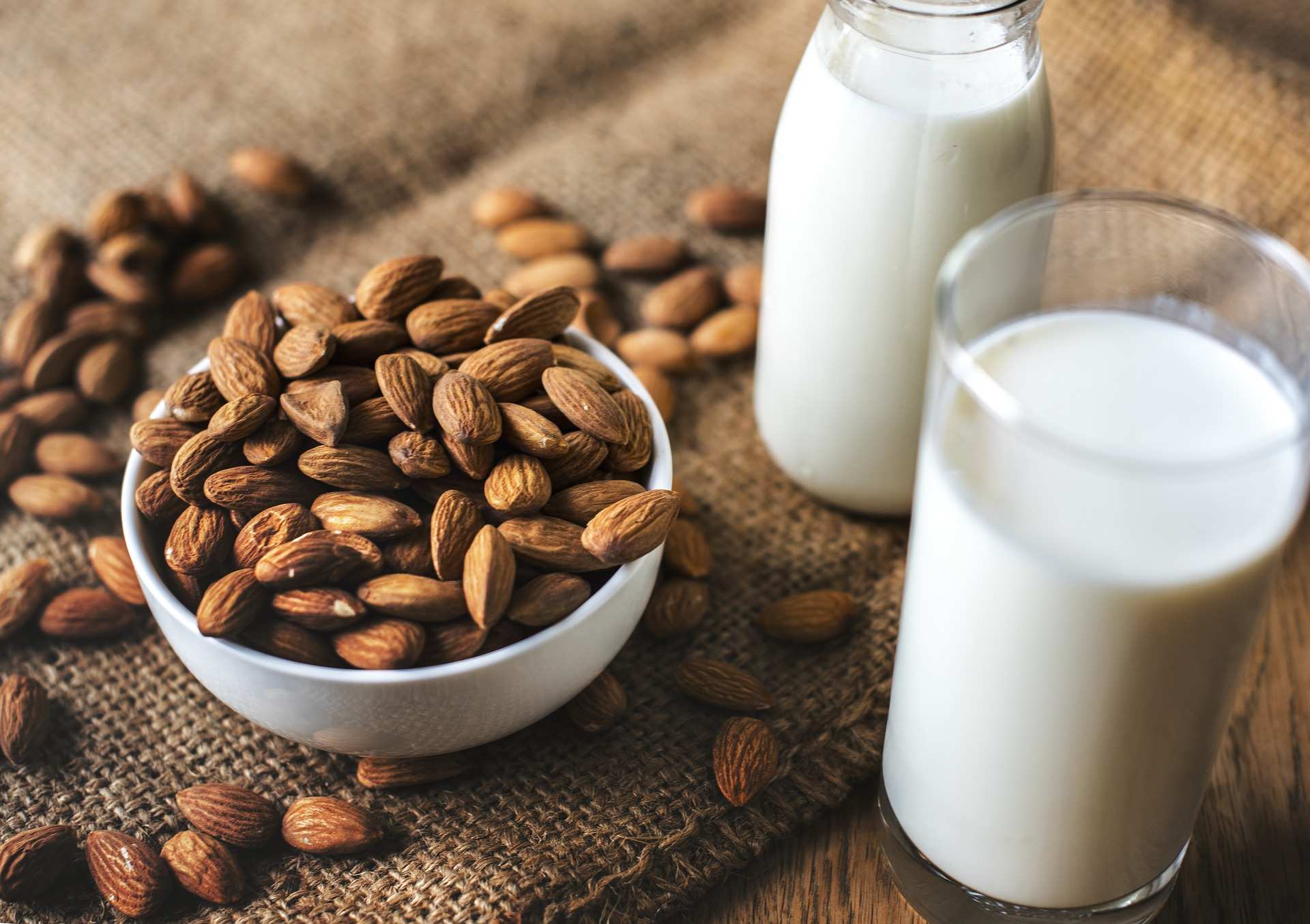 Almond Milk Might Not Be As Planet Friendly As You Think Expert   7d2f8fa056d5eabf91a536c1166b0e6a