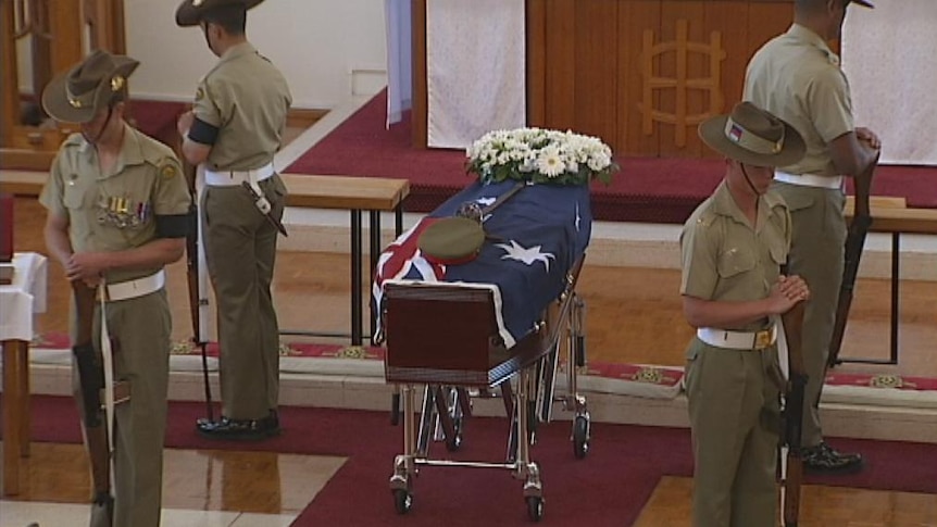 Retired Major General Alan Stretton has been farewelled with full military honours.