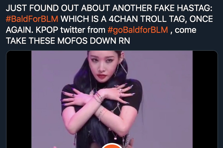 A tweet from a fan of Korean pop telling other fans to flood the #BaldForBLM hashtag.