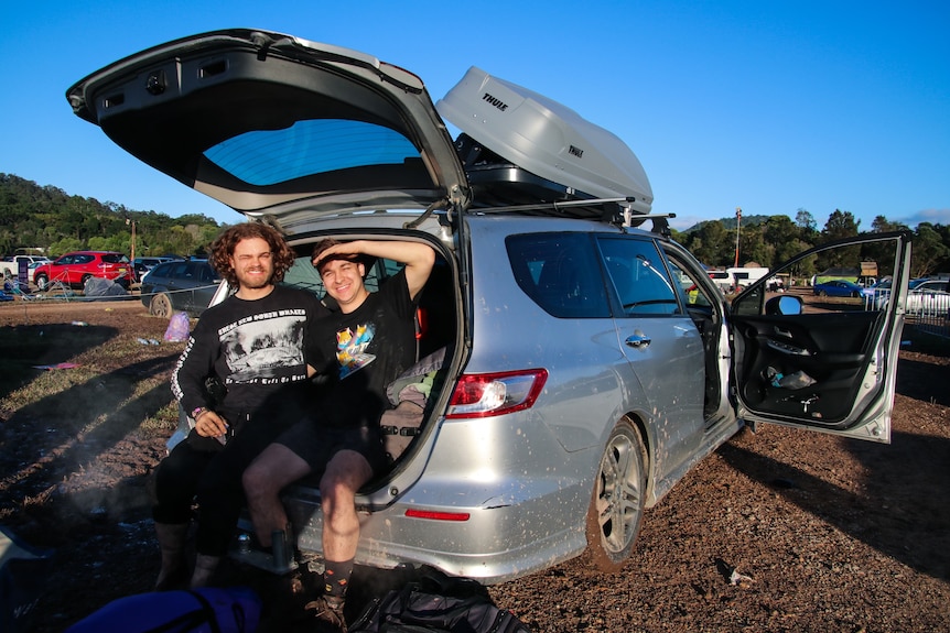 Splendour festival goers after moving car