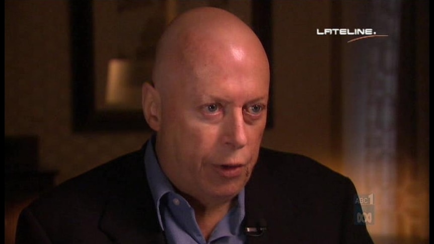 Hitchens discusses life and death with Lateline's Tony Jones (part 2)