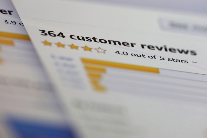 A close-up of a section of the Amazon website showing there are 364 customer reviews for a product. with an average of 4 stars