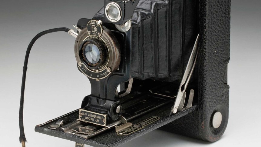 Autographic Kodak Junior camera from early 1900s