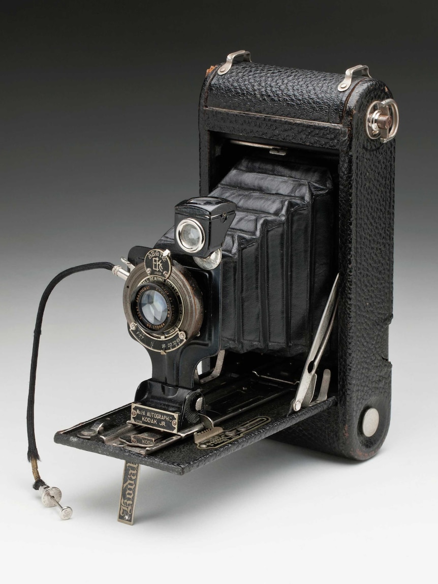 Autographic Kodak Junior camera from early 1900s