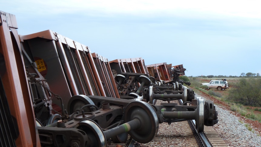 Strong wind safety warning for operator of freight services between Adelaide and Darwin.