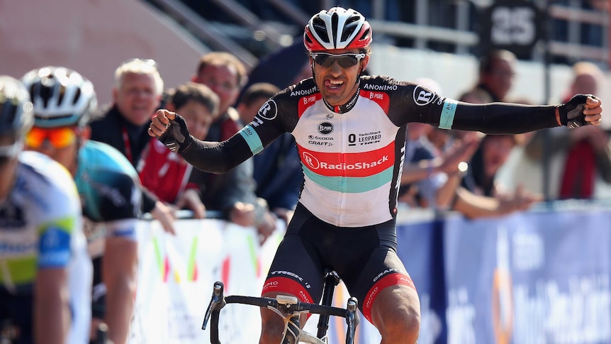 Fabian Cancellara wins Paris-Roubaix