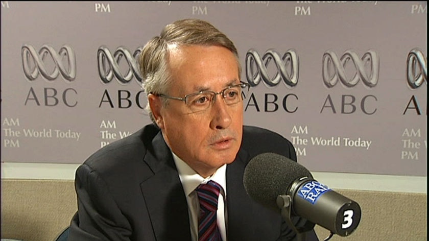 Treasurer Wayne Swan says he will cut a dollar in either GST or infrastructure payments for every dollar the states cost the Federal Government in increased royalties.