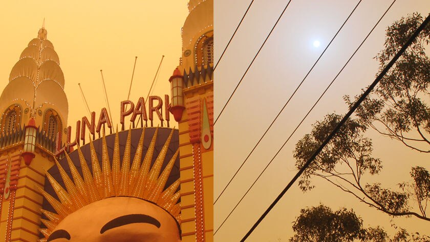 A composite photo showing the effects of a dust storm on Sydney (l) and Brisbane.