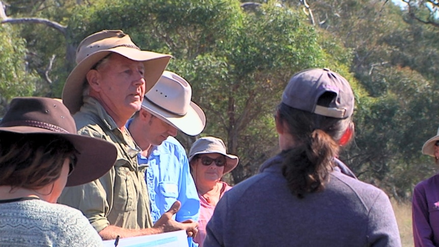 Dr Charles Massy hosting a Landcare field day on Aboriginal cool-burn patch fires