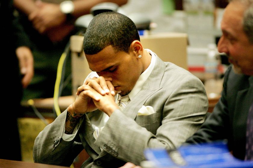 Chris Brown's Australian tour cancelled after visa refused over past domestic violence - ABC News