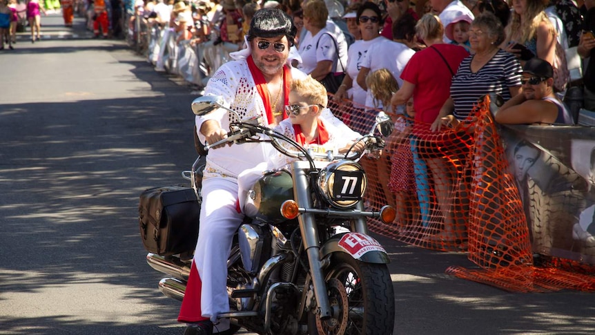 Bikie Elvis