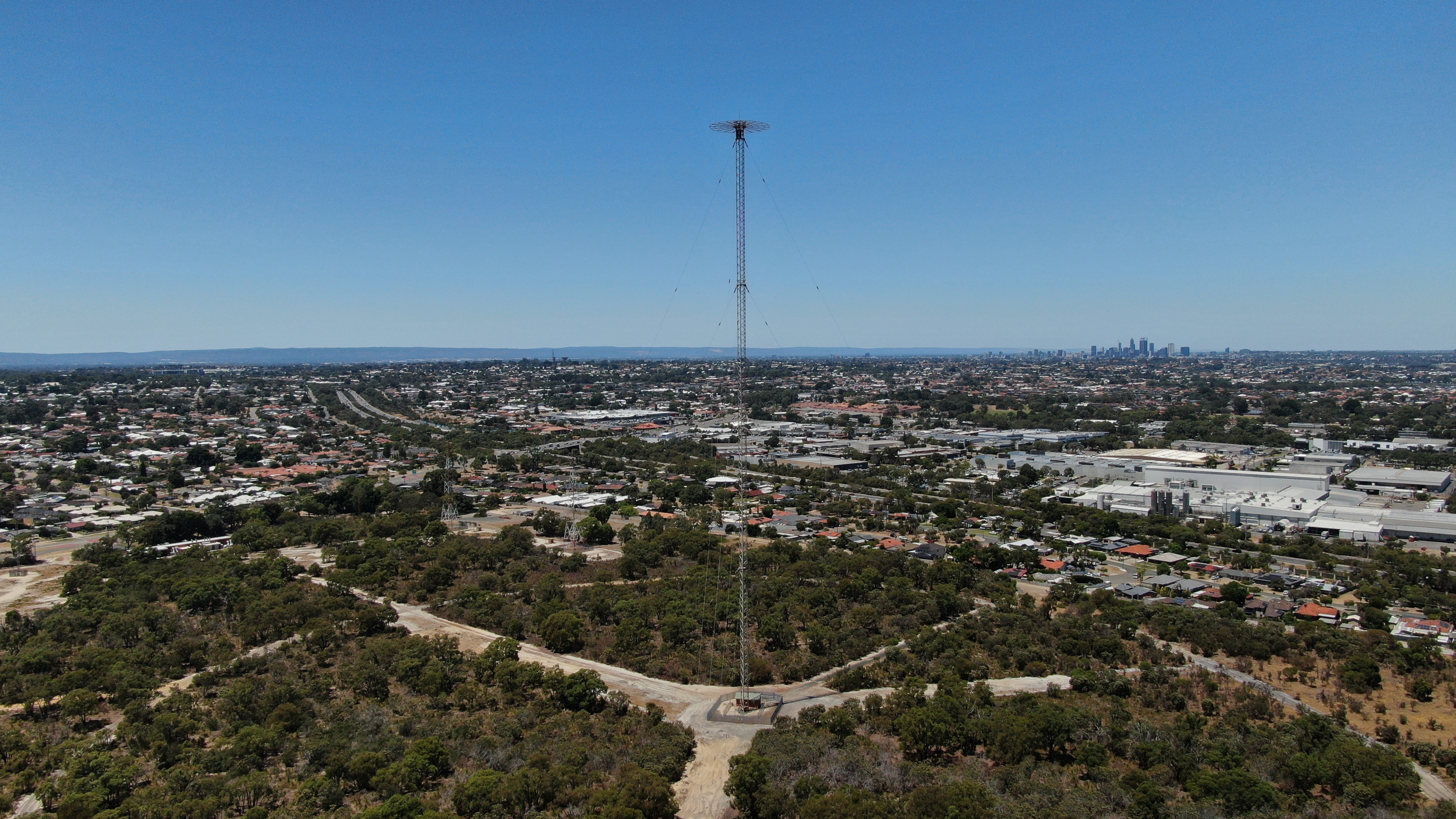 ABC Radio move to FM signals the end of an era for Perth listeners