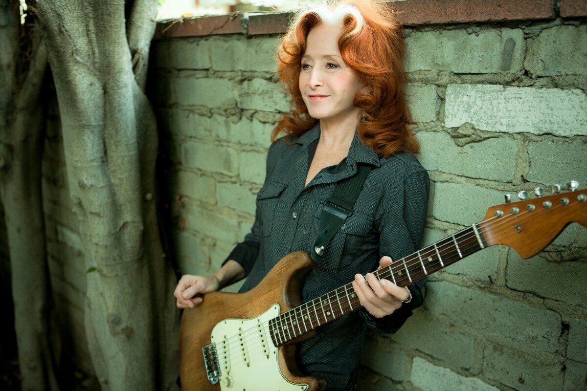 bonnie raitt stratocaster