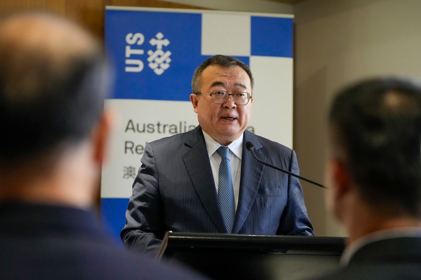 周二，中共中央对外联络部部长刘建超在悉尼科技大学发表演讲。