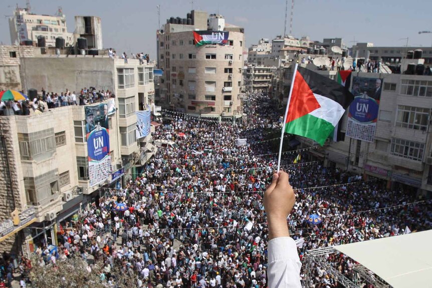 Palestinians attend a demonstration in Ramallah in support of the Palestinian bid for statehood. (AFP: Abbas Momani)