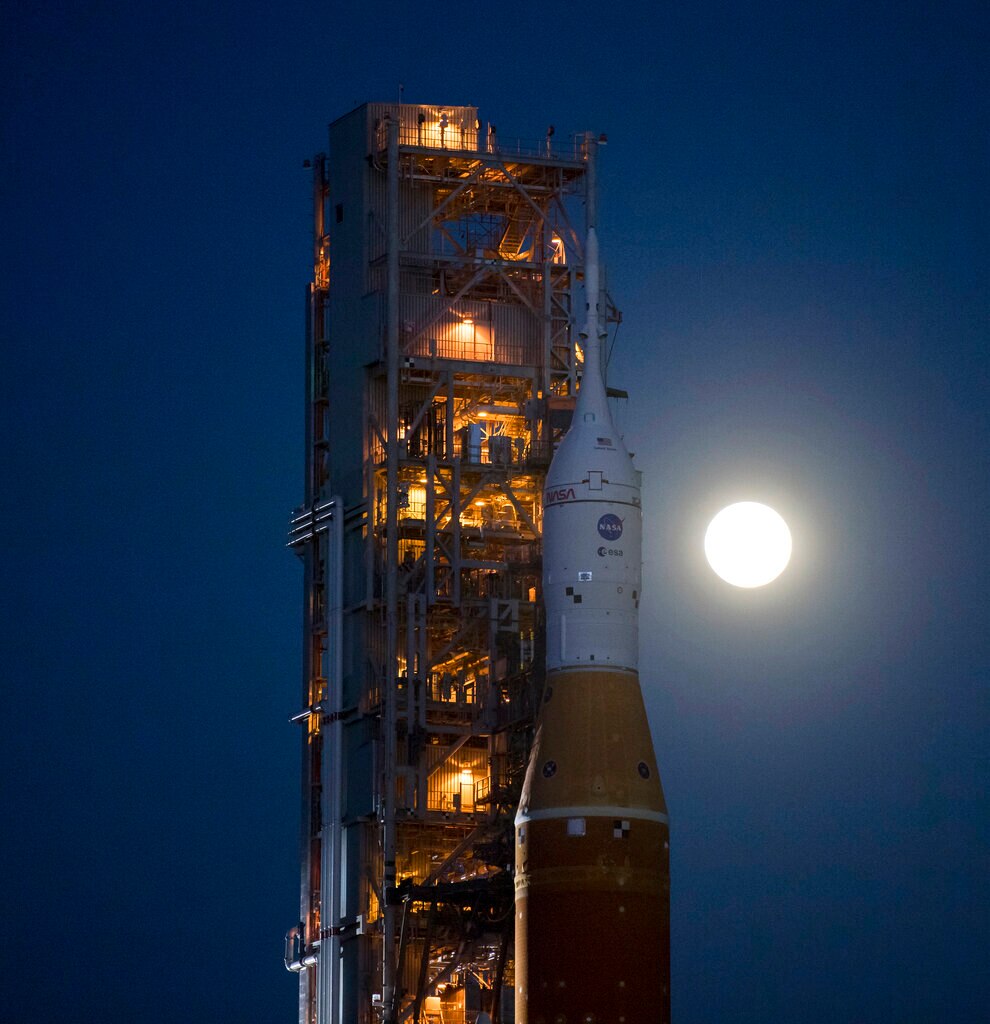 NASA's New Artemis-1 Moon Mission Begins 11-hour Rollout To Launch Pad ...