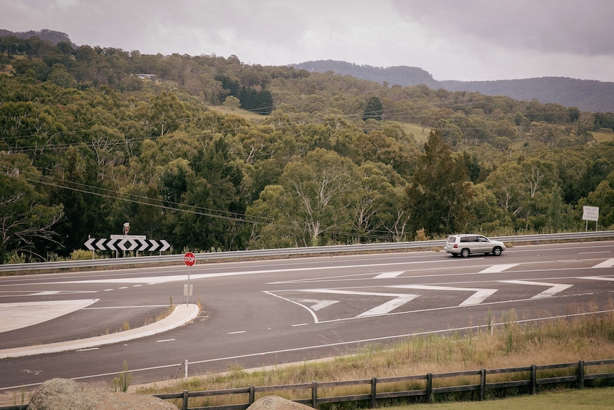 Great Western Highway sign at Hartley historic village overlooking Blue Mountains