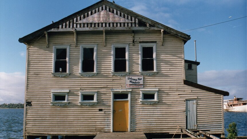 The WA Rowing Club prior to a major renovation in 1993