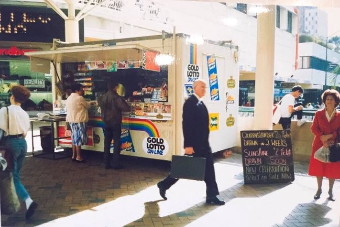 Old photo of newsagency in demountable building