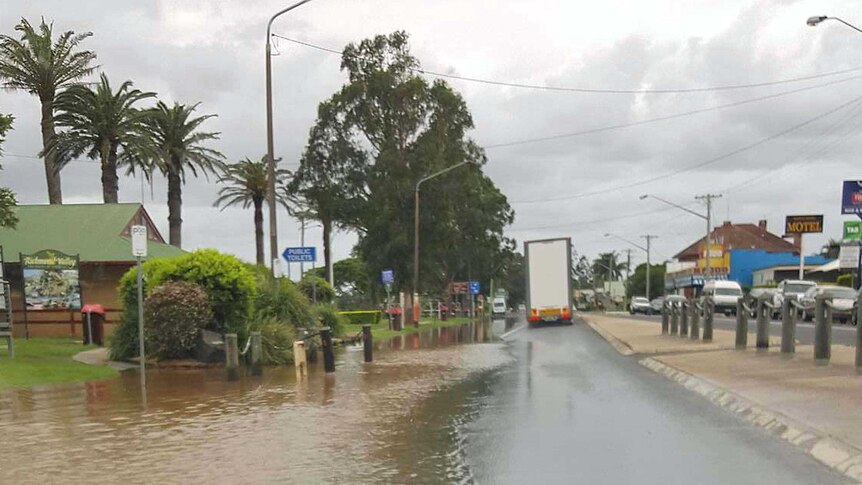 A photo from the road en route to the gold coast through floodwaters