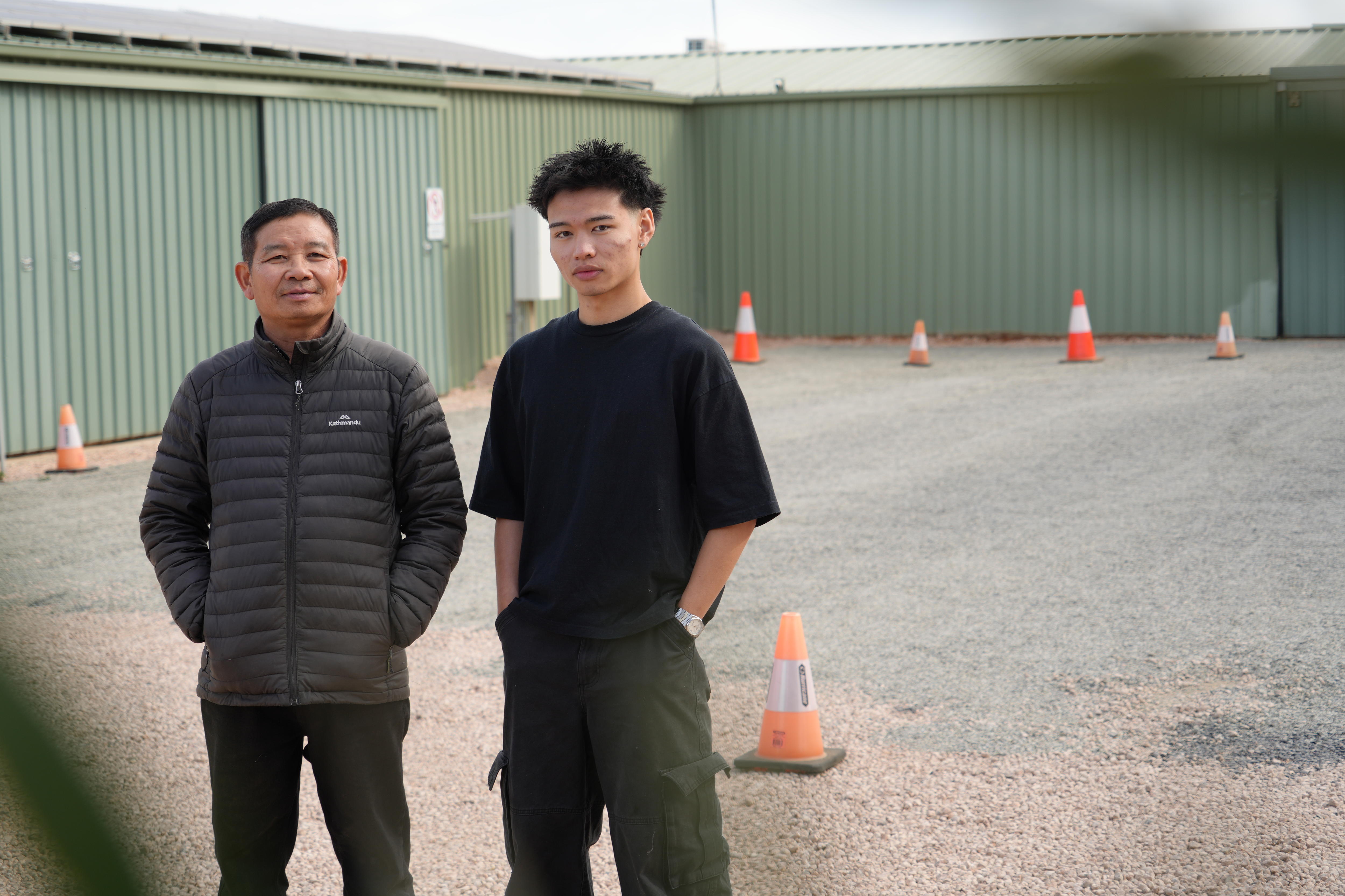 'Bitumen bandits' scam family out of almost $10k
