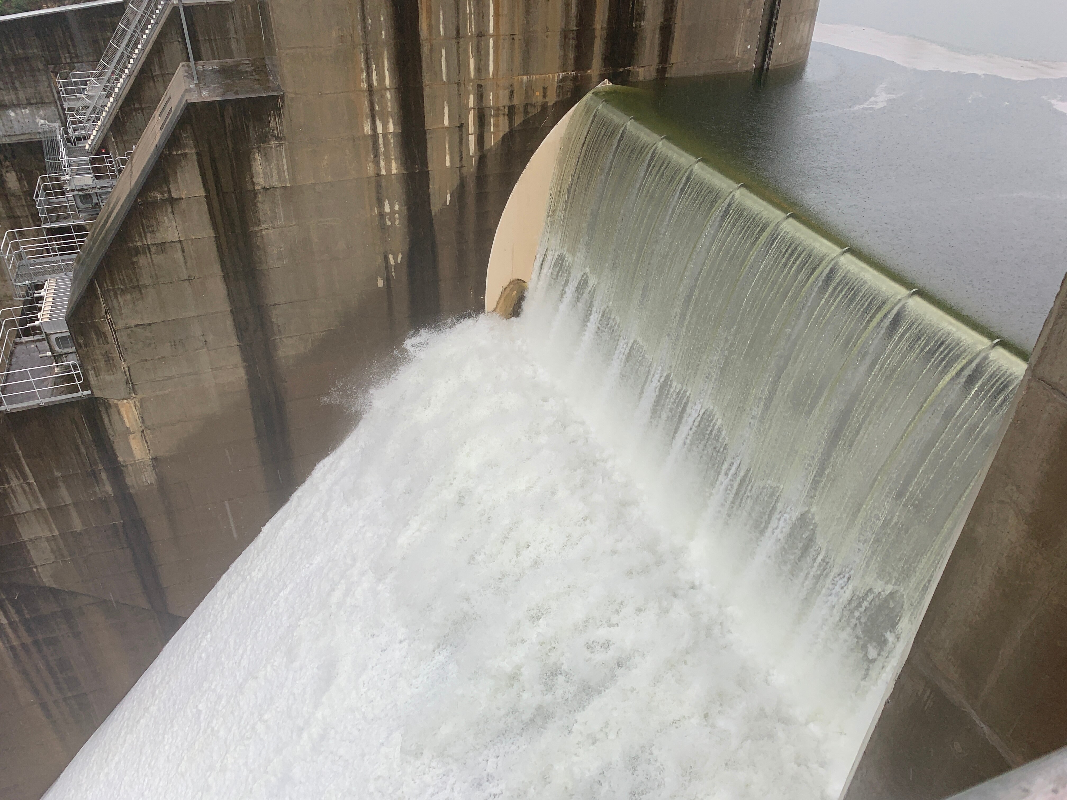 There's a controversial plan for Warragamba Dam — some say it could
