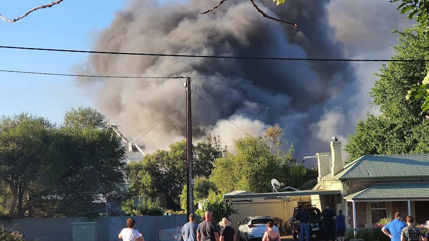 A huge plume of smoke rises above Mount Barker.