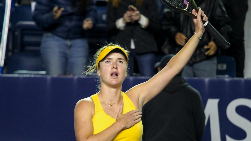 Elina Svitolina gestures to the crowd after her win in Monterrey