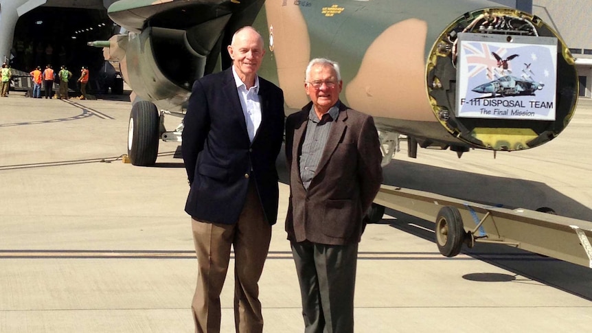 Former RAAF pilots Peter Growder (left) and Bob Sivyer