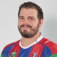 Newcastle Knights prop Adam Cuthbertson has signed a four year deal with Leeds United.